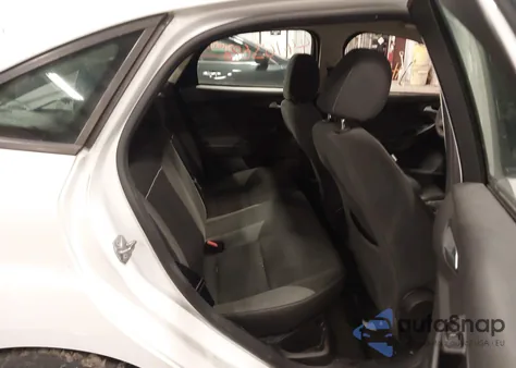2014 Ford Focus Se from USA, damaged, VIN 1FADP3F23EL413887